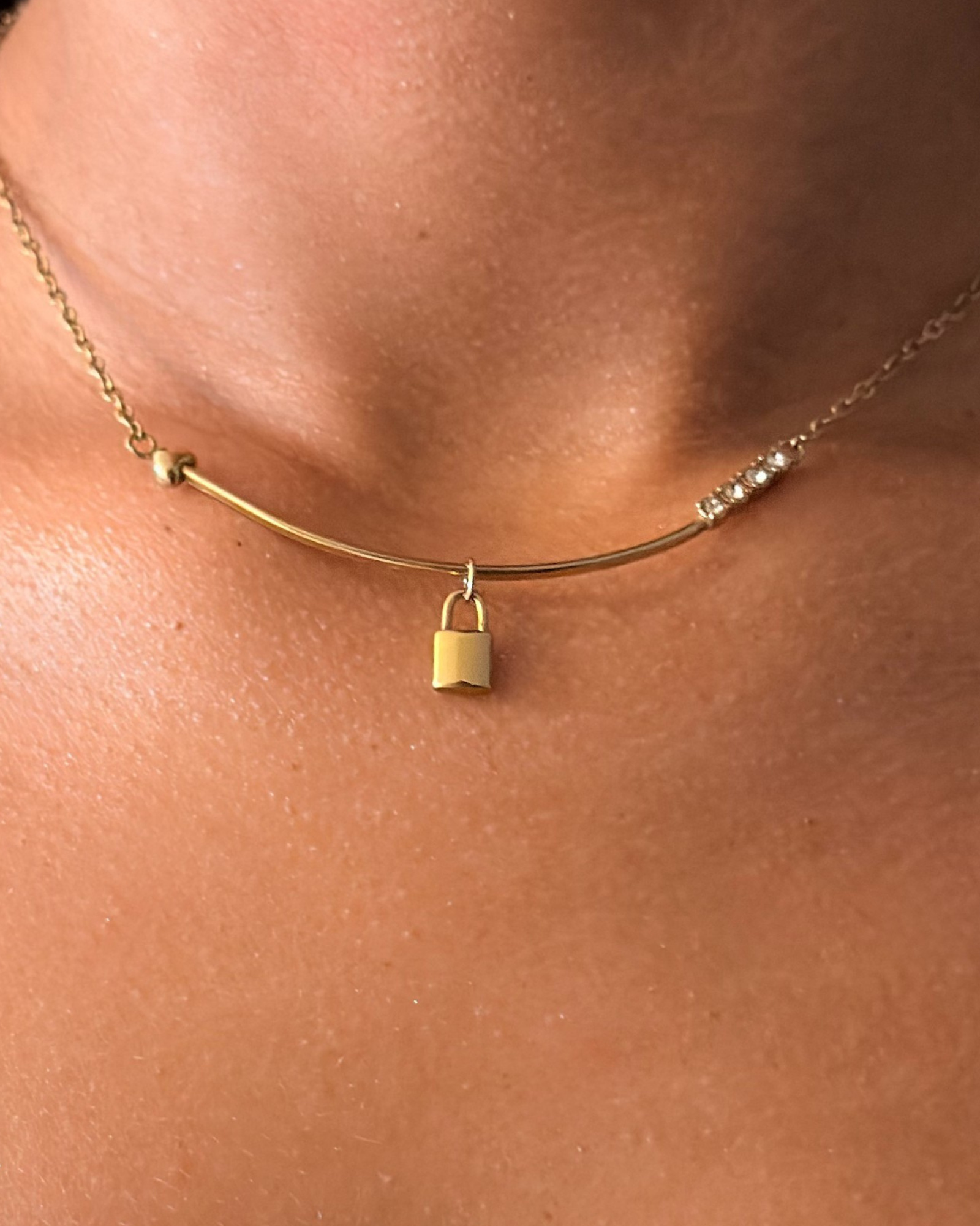 KEEPSAKE NECKLACE